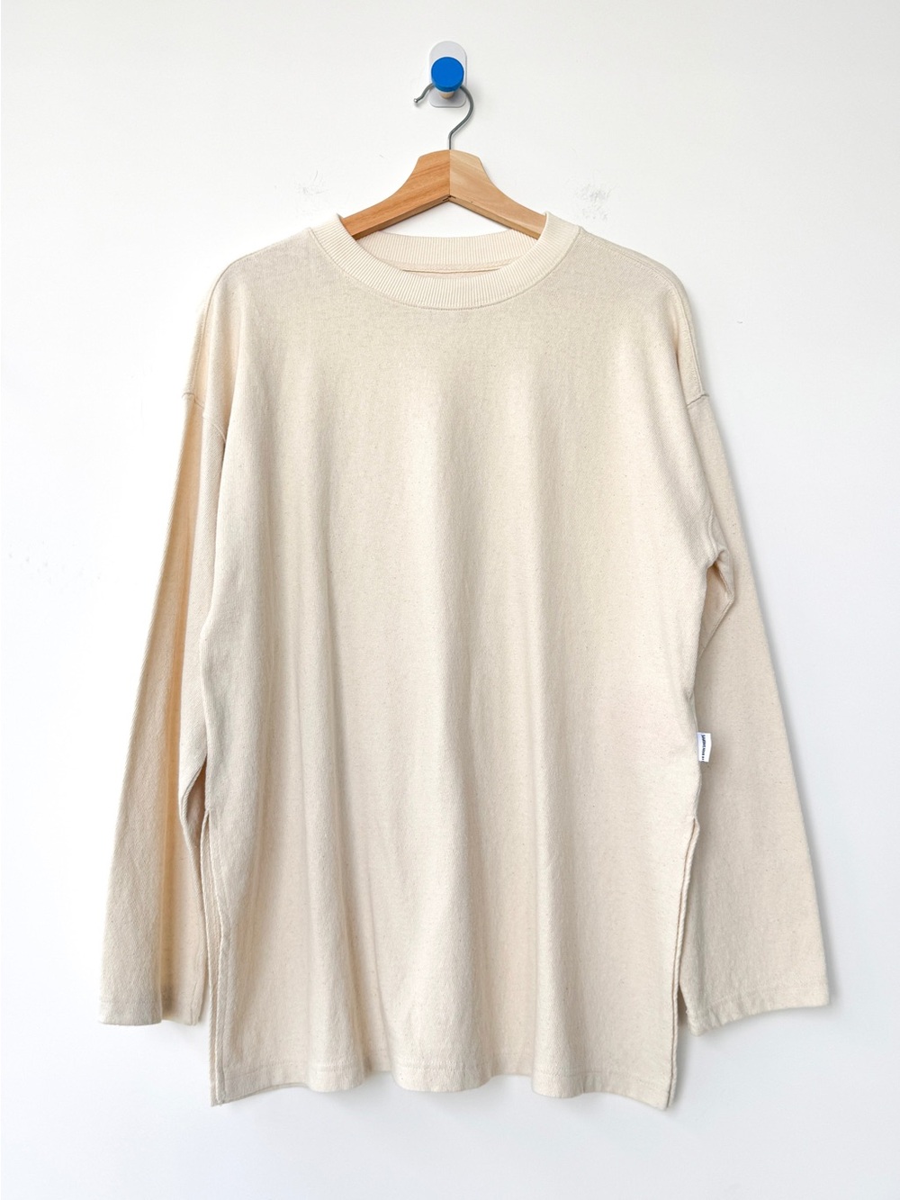 Le Bon Shoppe Sunday Tee Relaxed Cream Long-Sleeve Crewneck Small